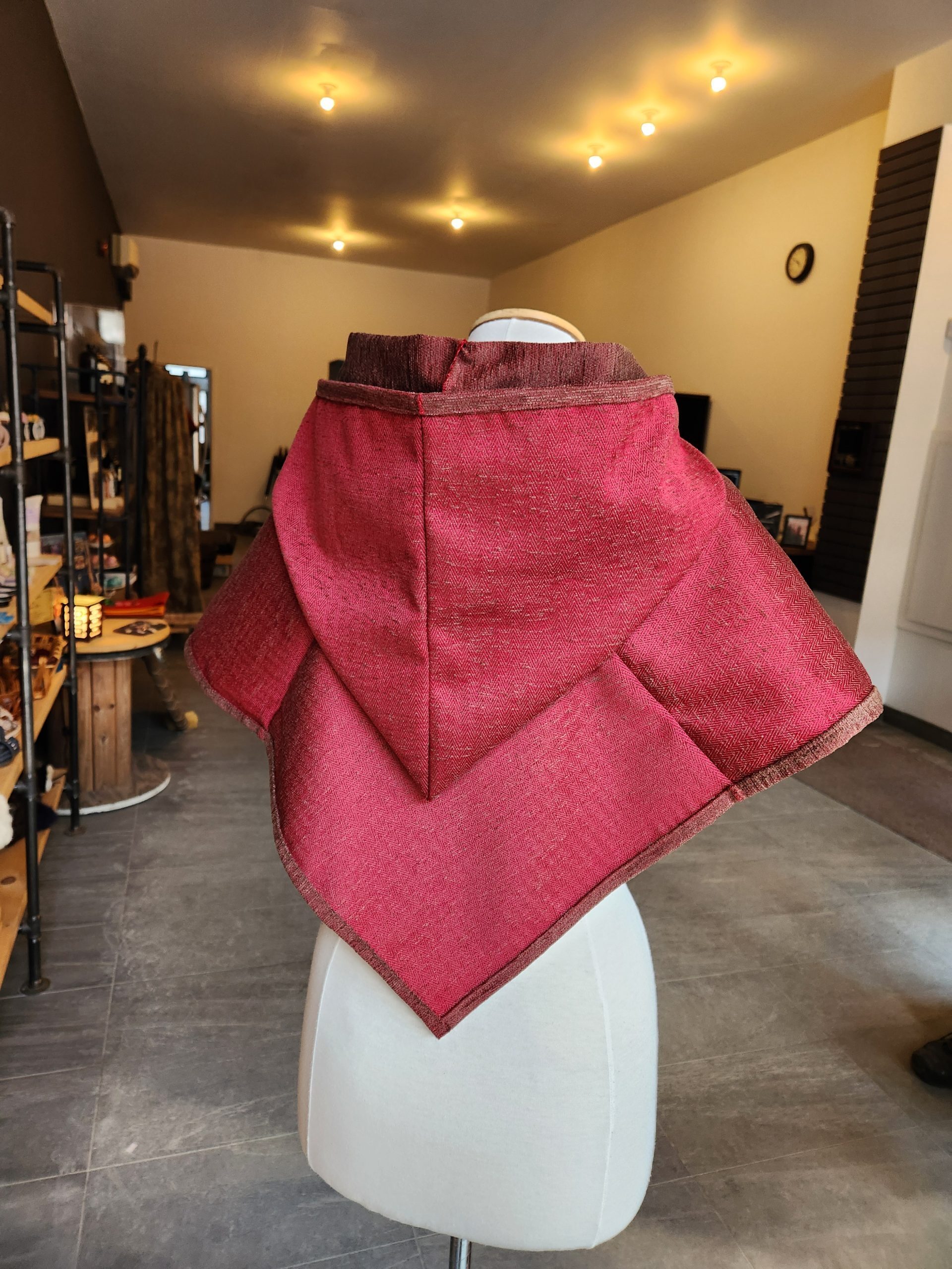 Hood red fishbone