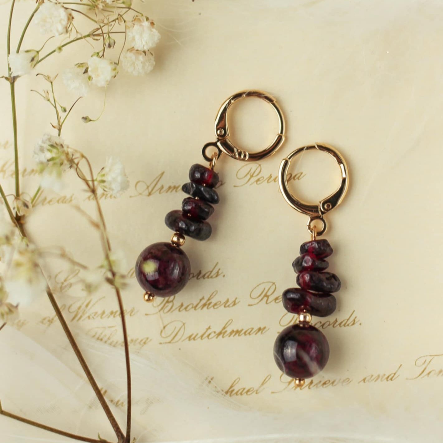 Boucles d'oreilles en Grenat naturelle