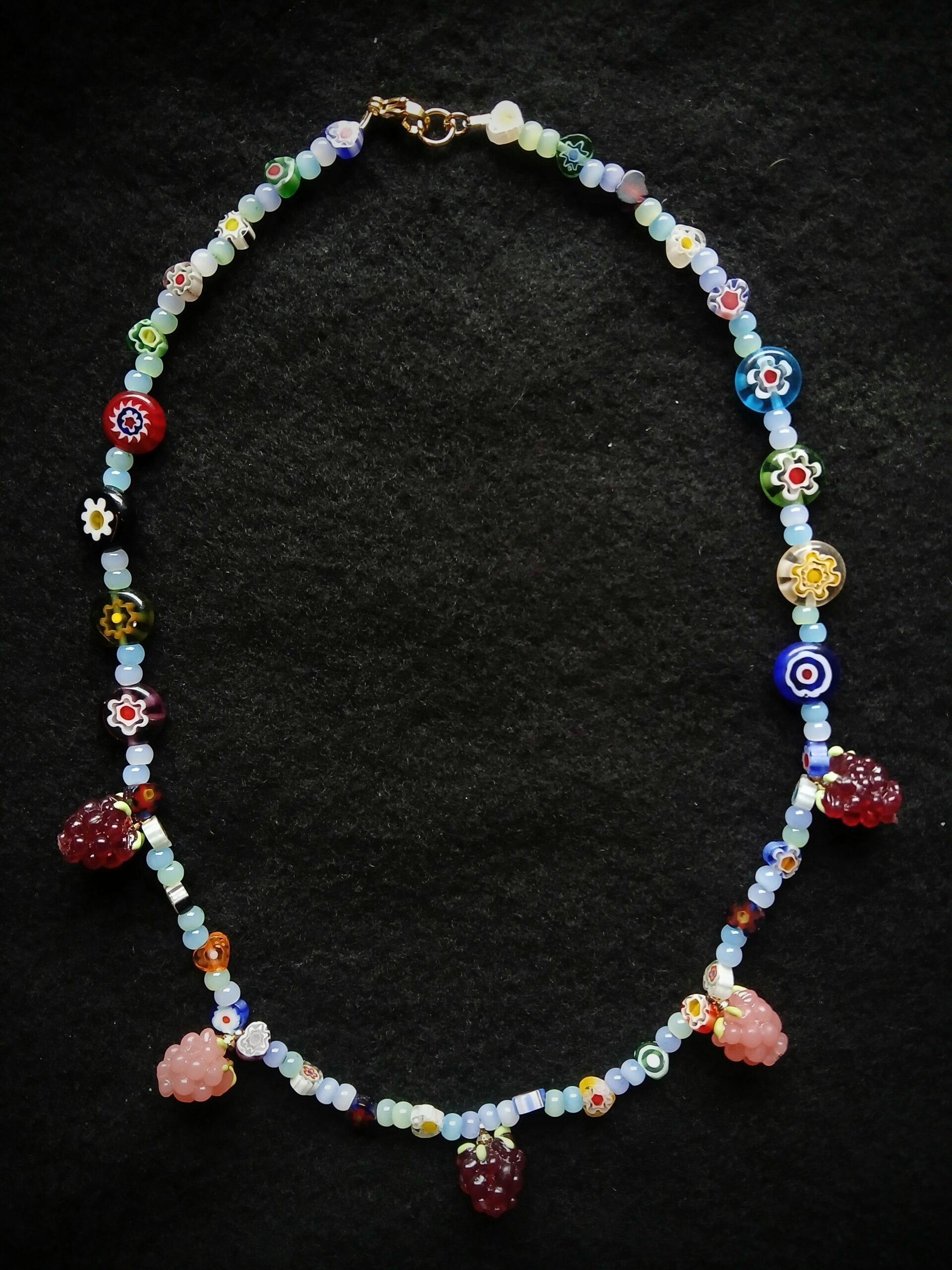 Collier framboises