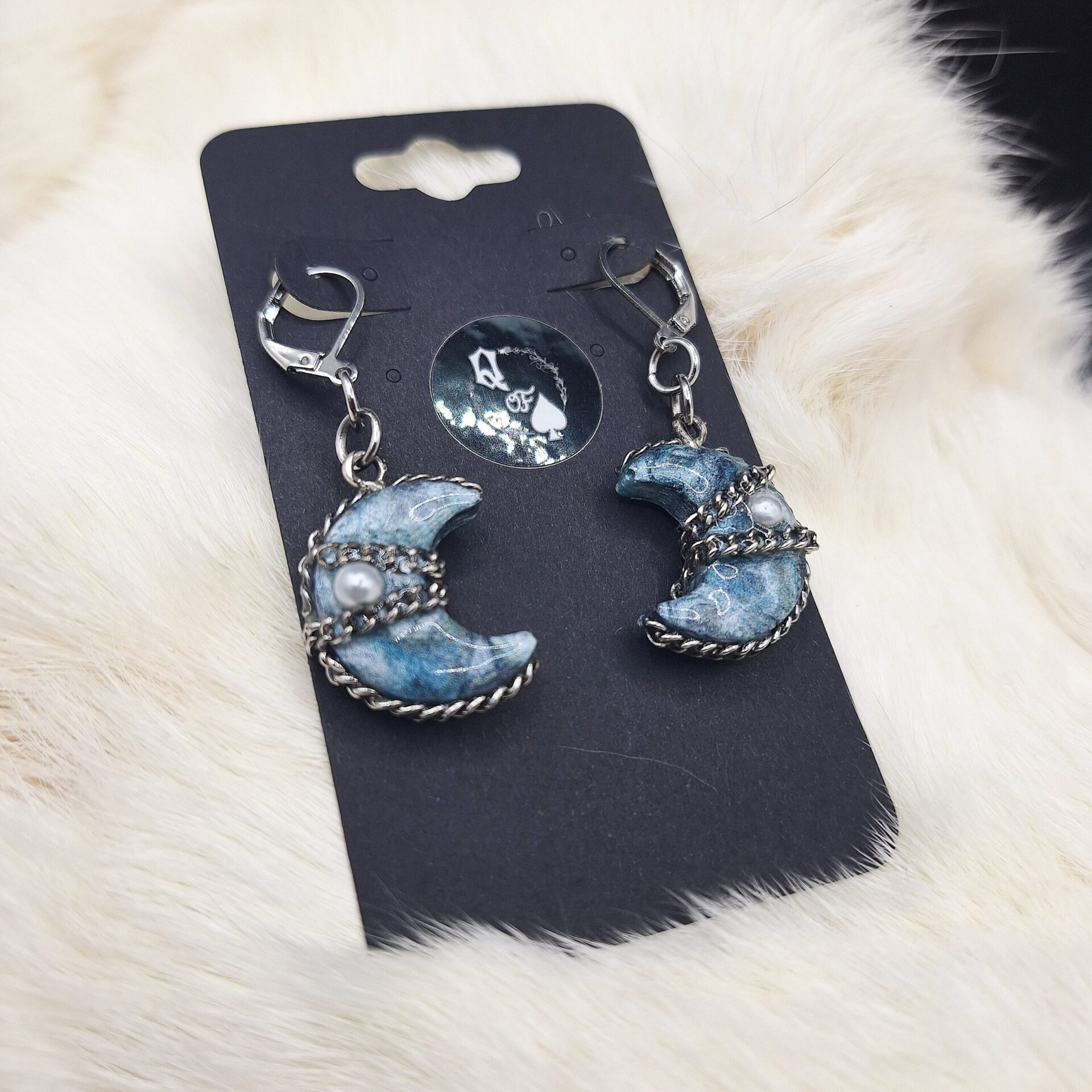 Boucles d'oreilles Lunes Enchaînées